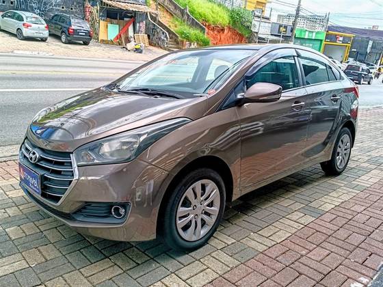 HYUNDAI HB20S 1.0 COMFORT PLUS 12V FLEX 4P MANUAL HYUNDAI HB20S 1.0 COMFORT PLUS 12V FLEX 4P MANUAL